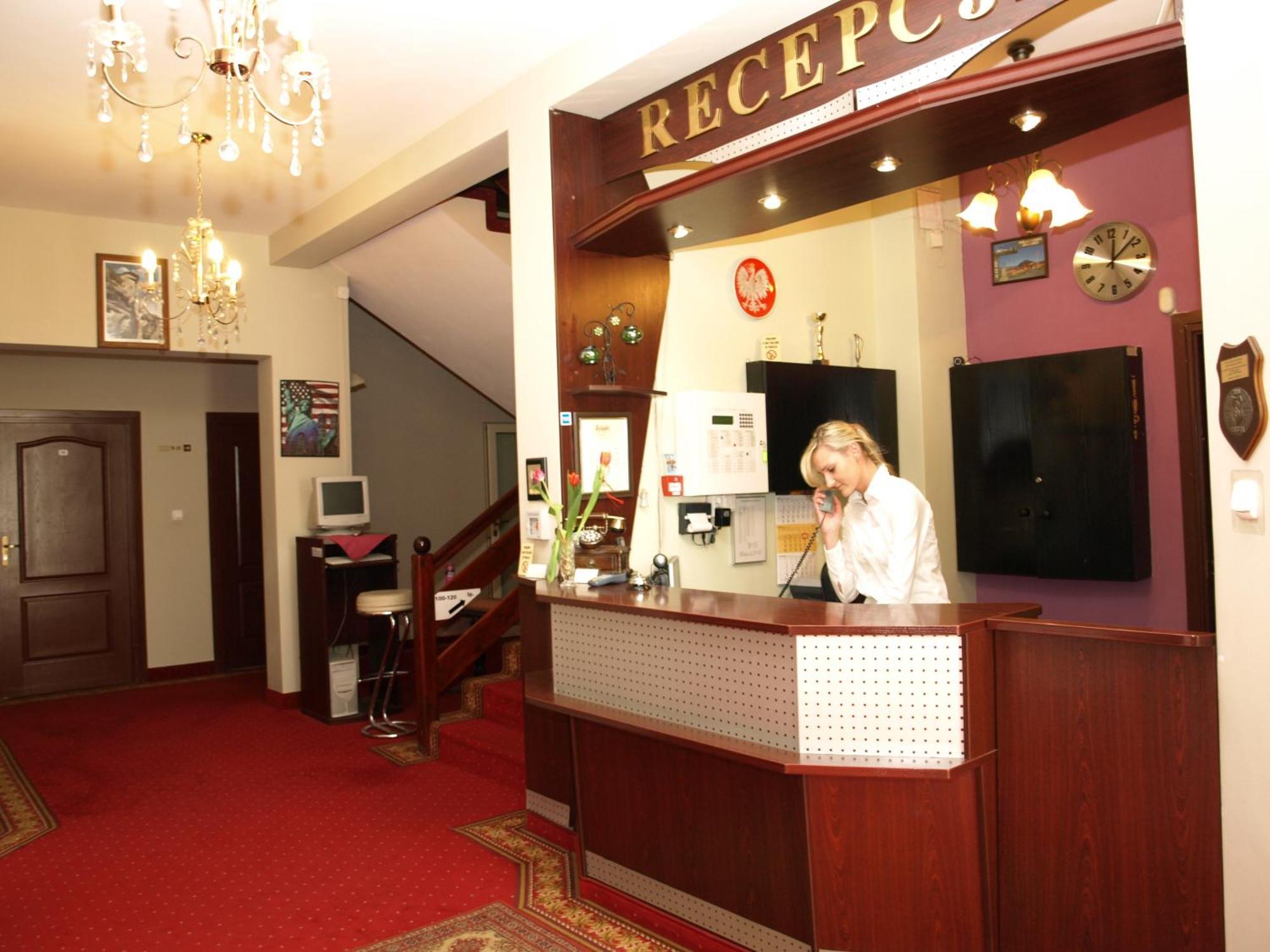 Hotel Relaks Wola Ducka Εξωτερικό φωτογραφία
