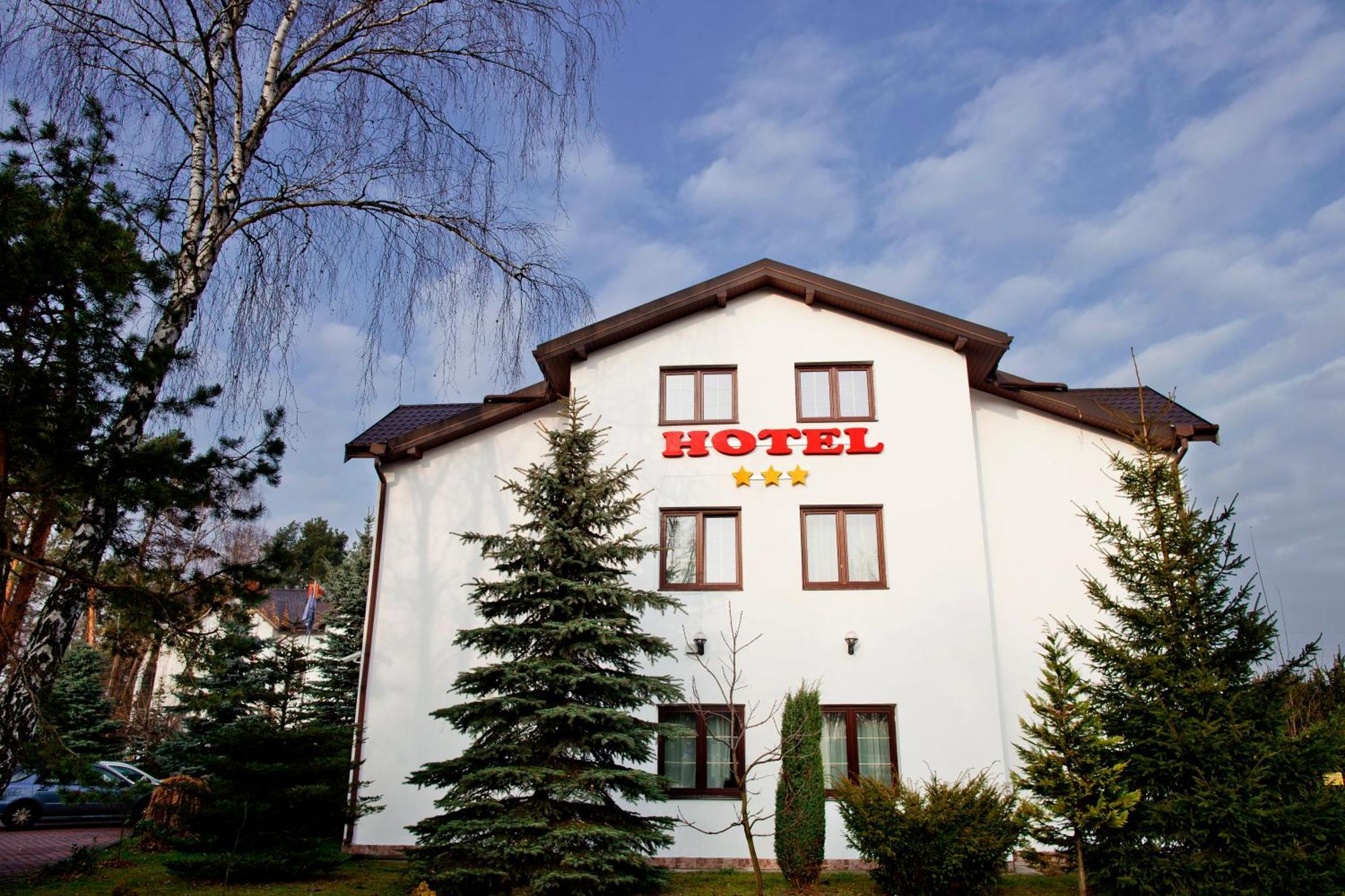 Hotel Relaks Wola Ducka Εξωτερικό φωτογραφία